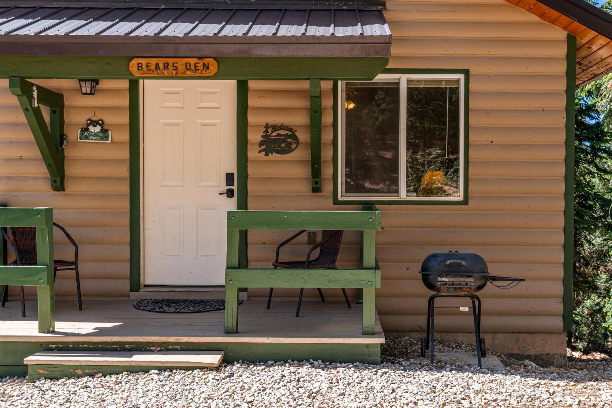 Duck Creek Village Inn Exterior photo